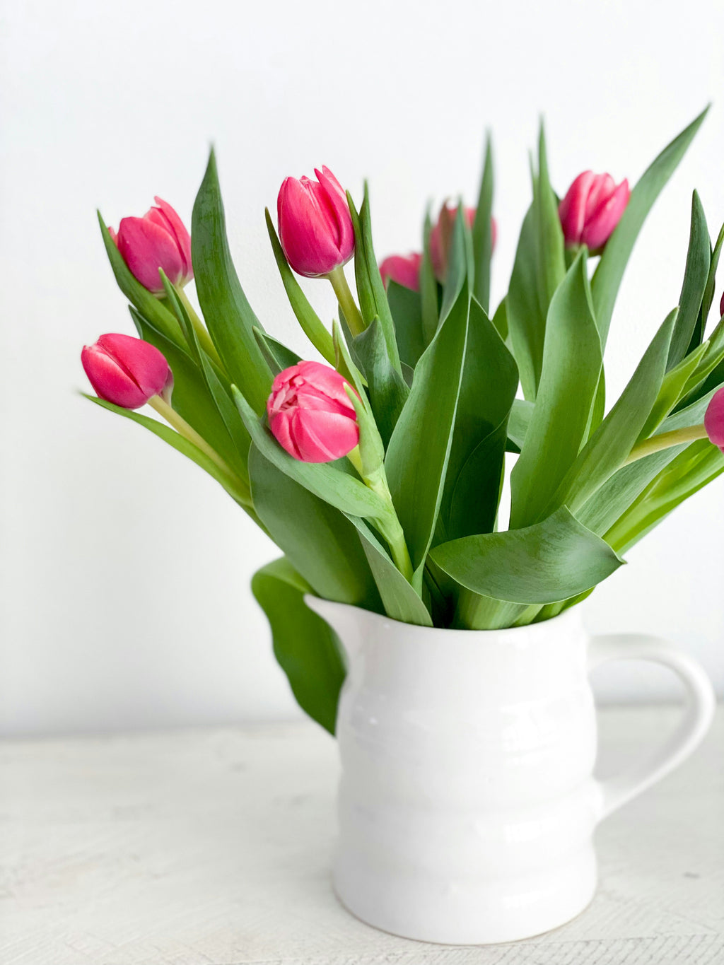 perfect for celebrating special moments. Fresh, elegant, and full of color."